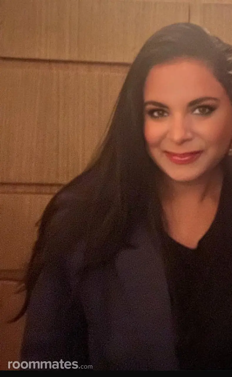 Profile photo 1 of 1