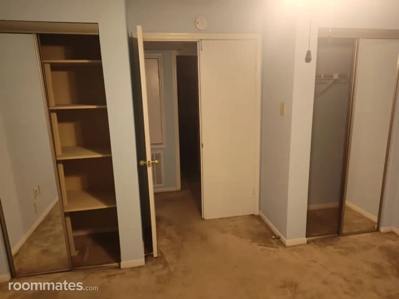 Profile photo 4 of 10