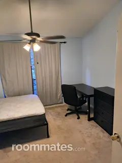 Room for rent in Houston, TX $850, condo