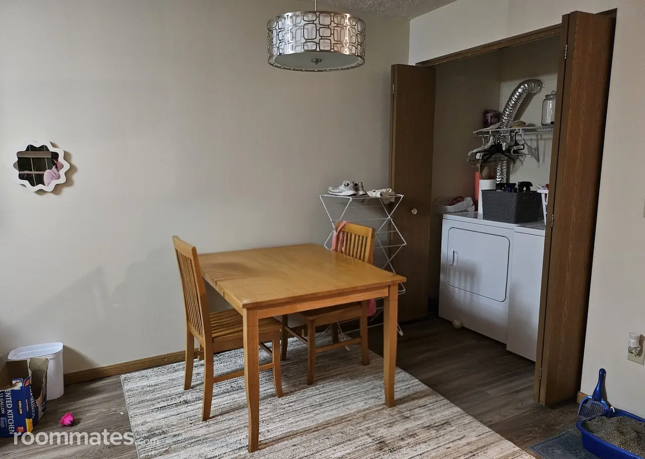 Profile photo 3 of 7