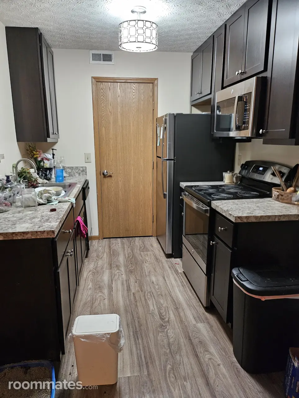 Profile photo 1 of 7