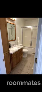 Room for rent in Baltimore, MD $700, townhouse