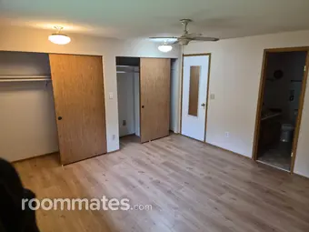 Room for rent in Tacoma, WA $1250, house