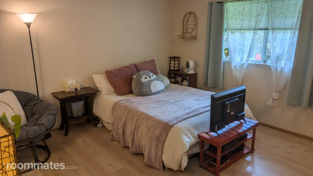 Profile photo 4 of 11