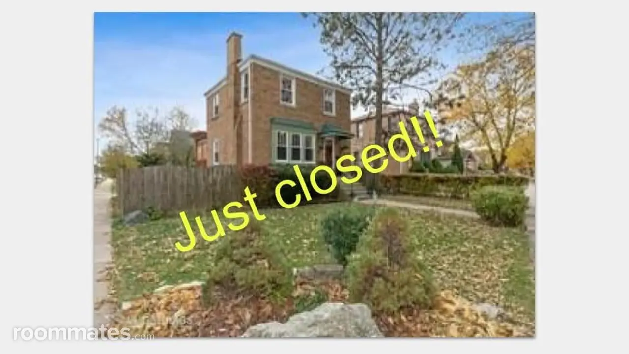 Profile photo 1 of 7