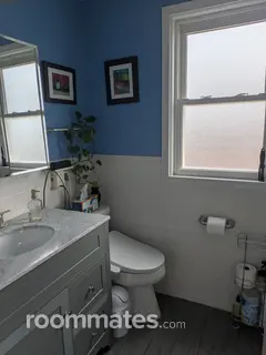 Room for rent in Chicago, IL $1600, house