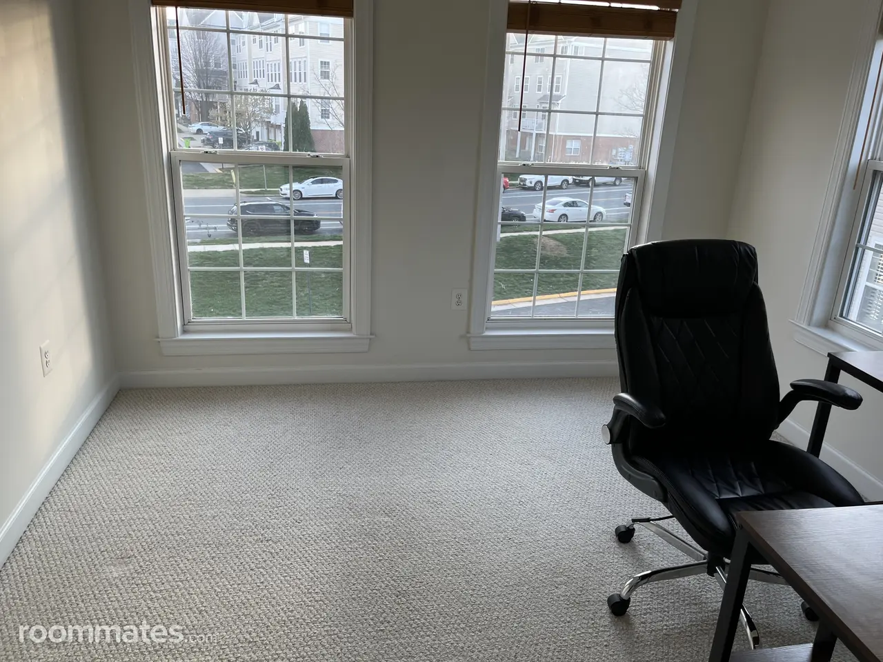 Profile photo 1 of 10