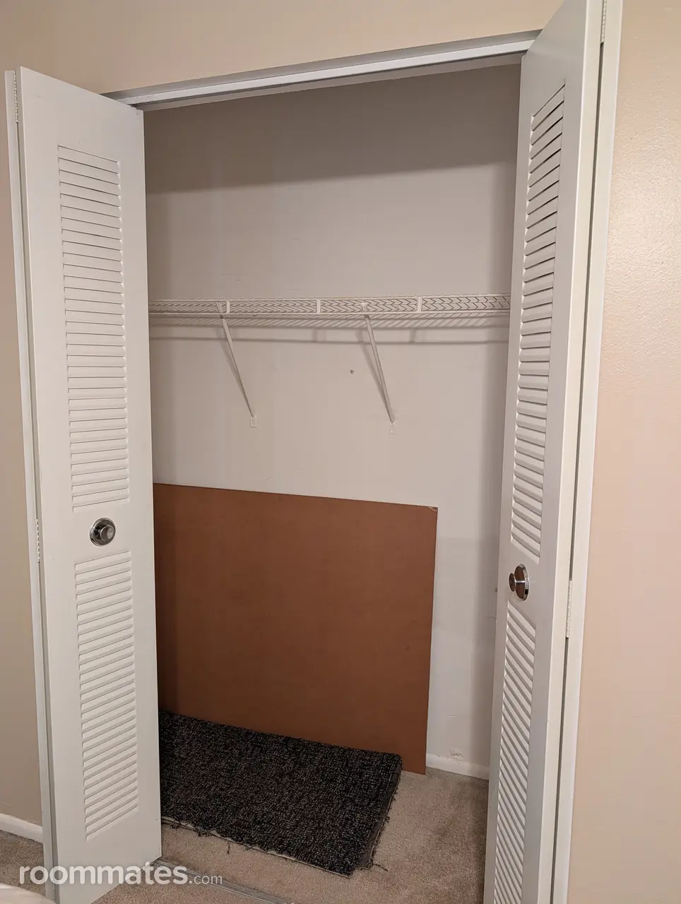 Profile photo 7 of 10