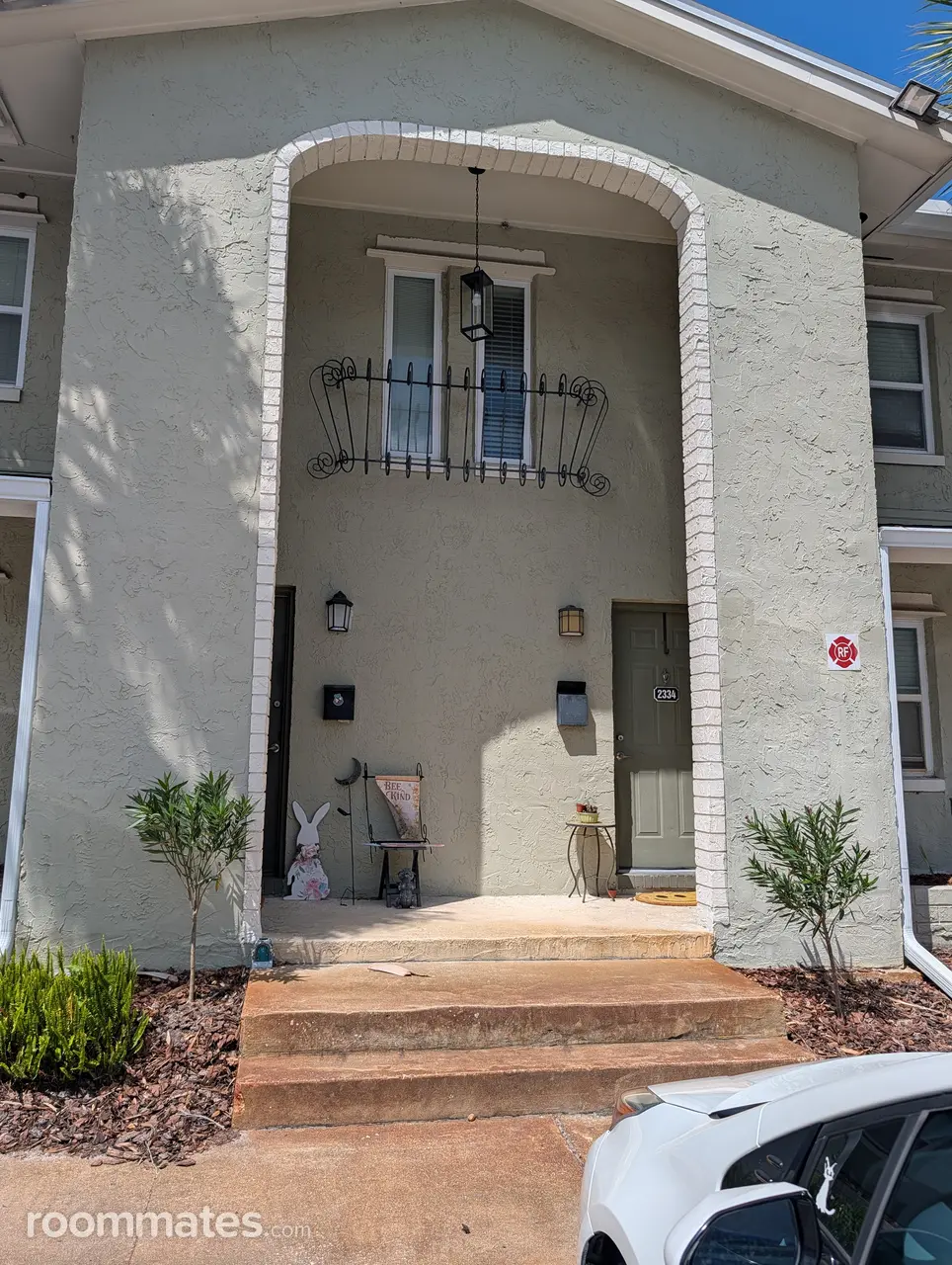 Profile photo 5 of 10