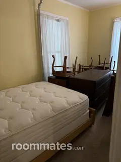 Room for rent in Ashaway, RI $900, house