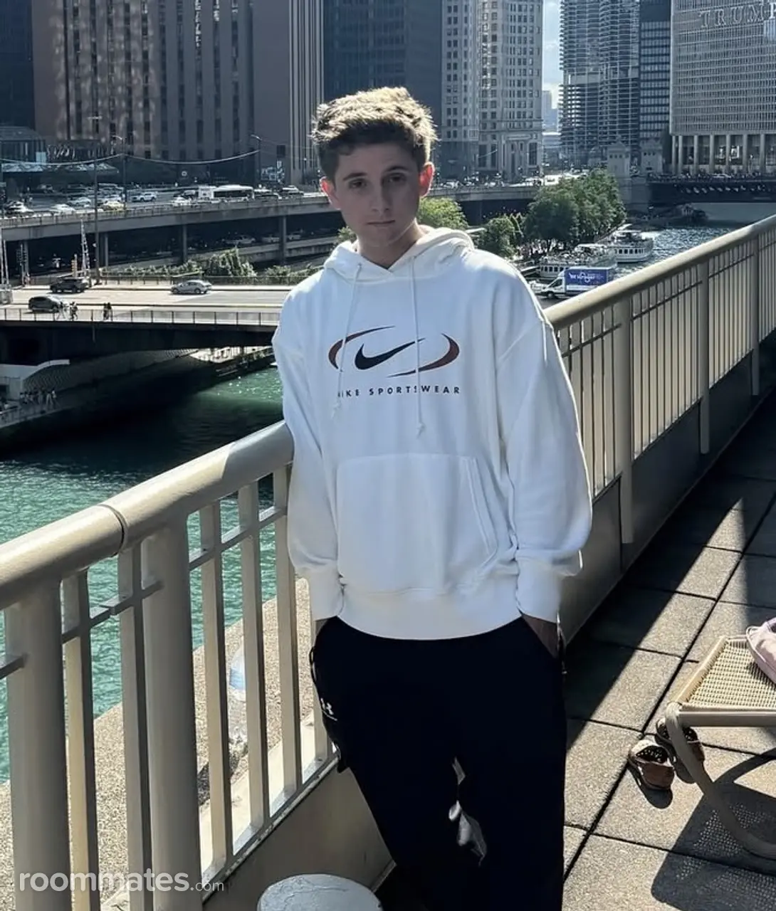 Profile photo 1 of 1