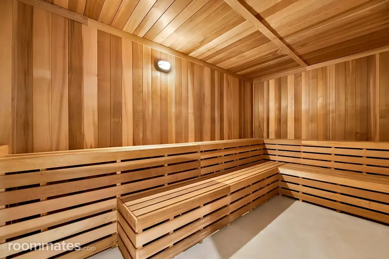 Profile photo 5 of 10