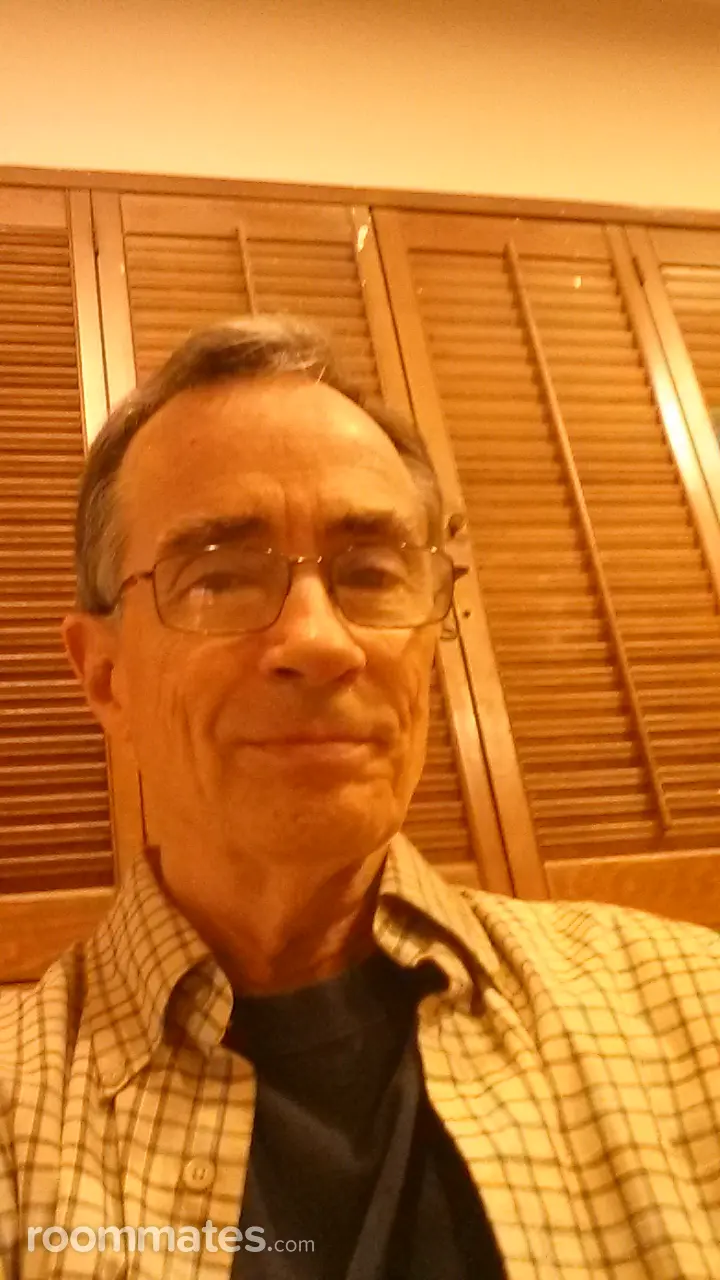 Profile photo 11 of 11