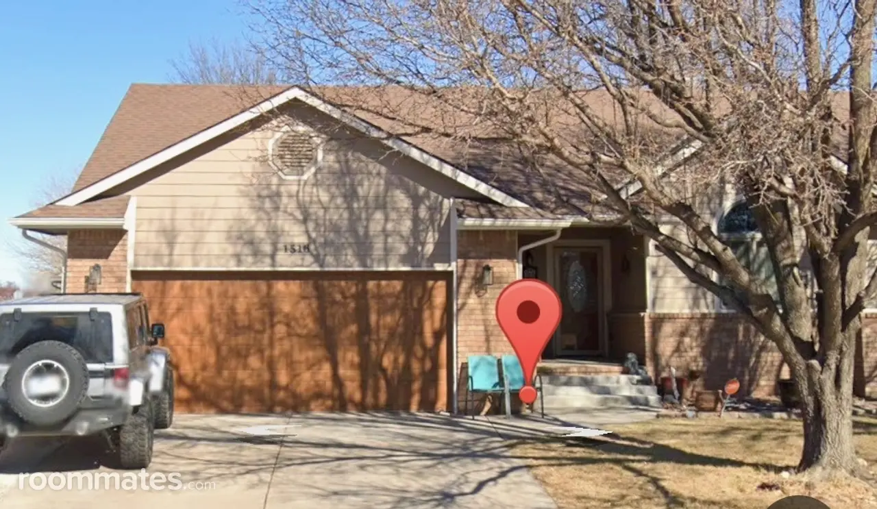 Profile photo 1 of 2