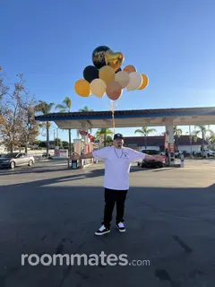 Roommate looking Vista, CA, $1100