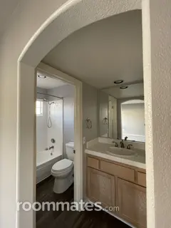 Room for rent in Carlsbad, CA $1400, townhouse