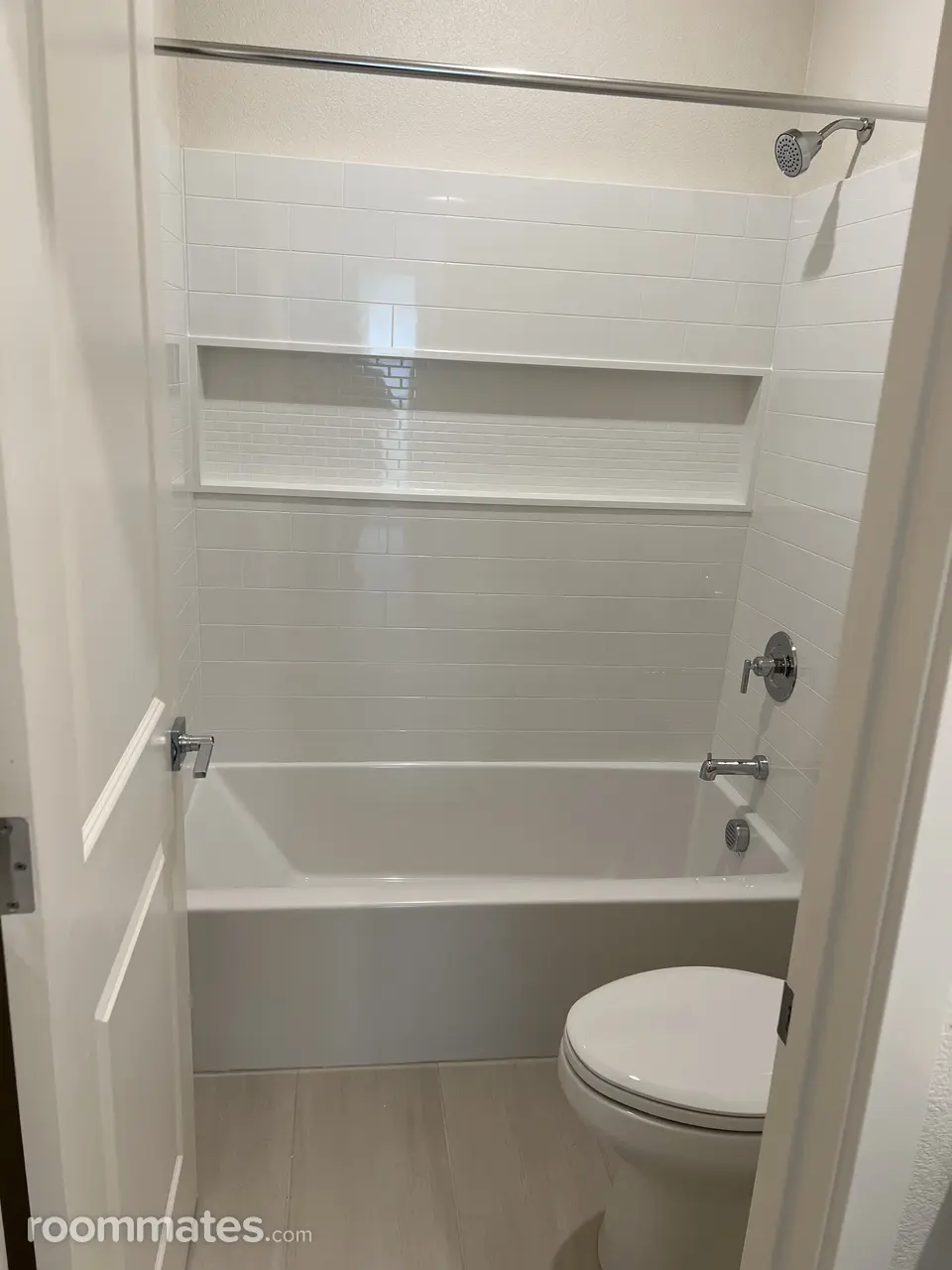 Profile photo 3 of 8