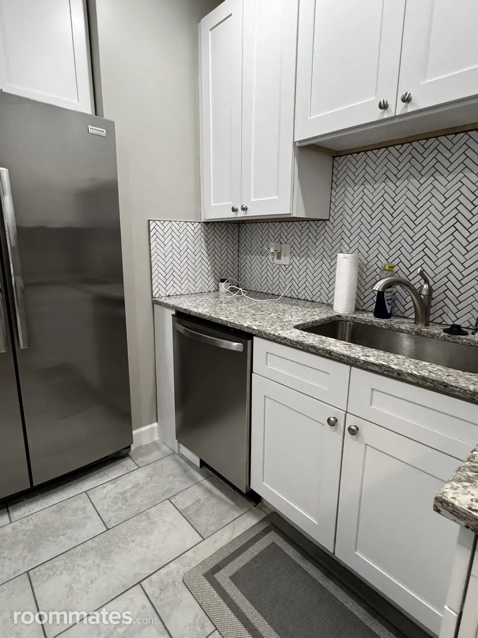 Profile photo 5 of 14