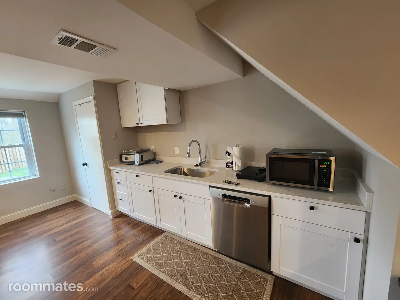 Profile photo 5 of 11