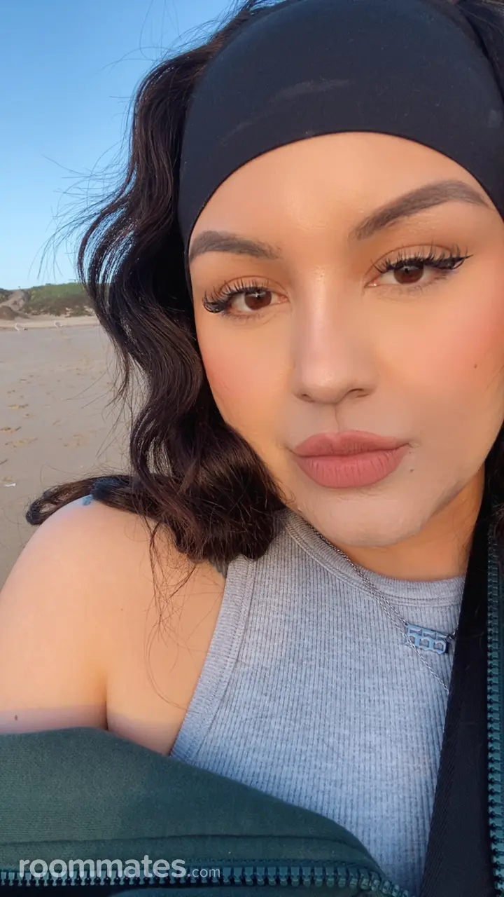 Profile photo 1 of 1