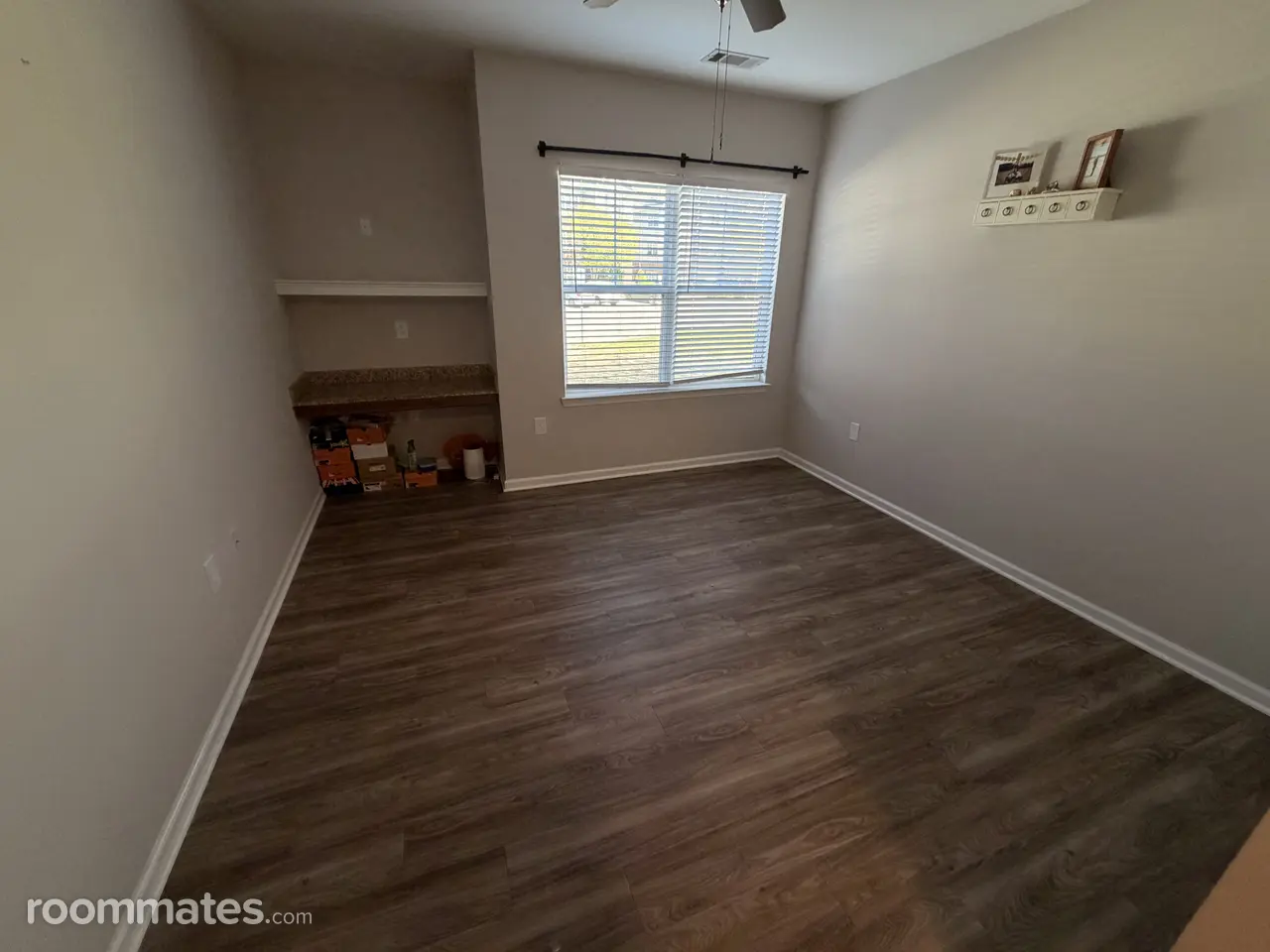 Profile photo 4 of 11