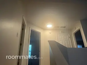 Room for rent in Stone Mountain, GA $900, house