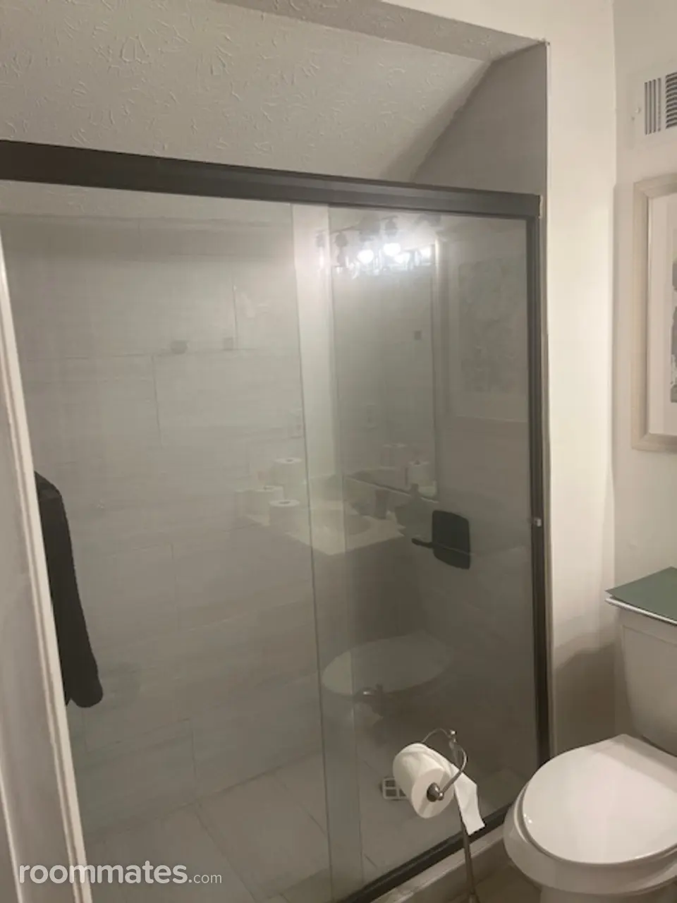 Profile photo 10 of 14