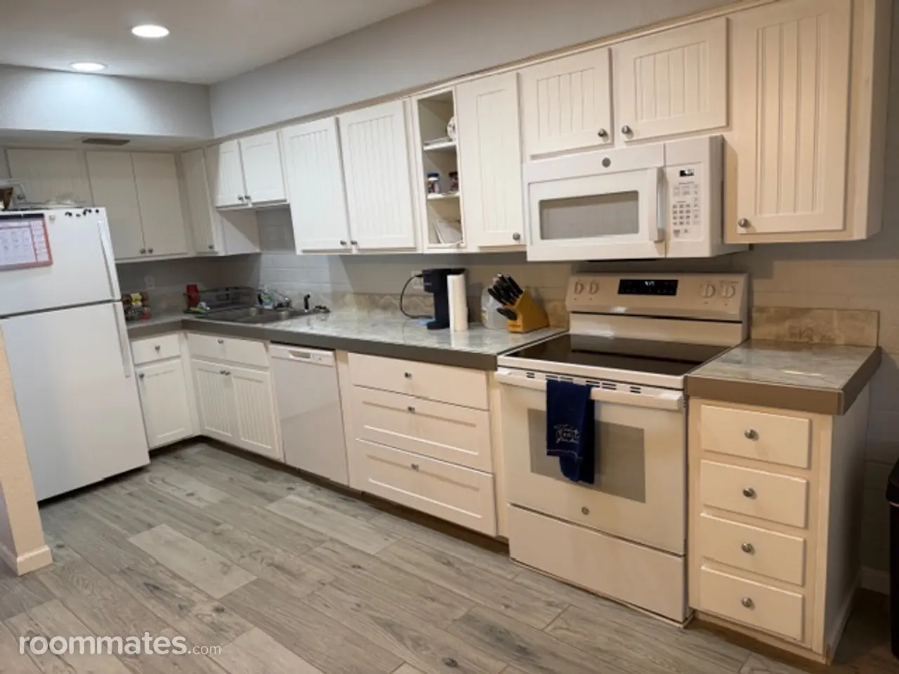 Profile photo 2 of 9