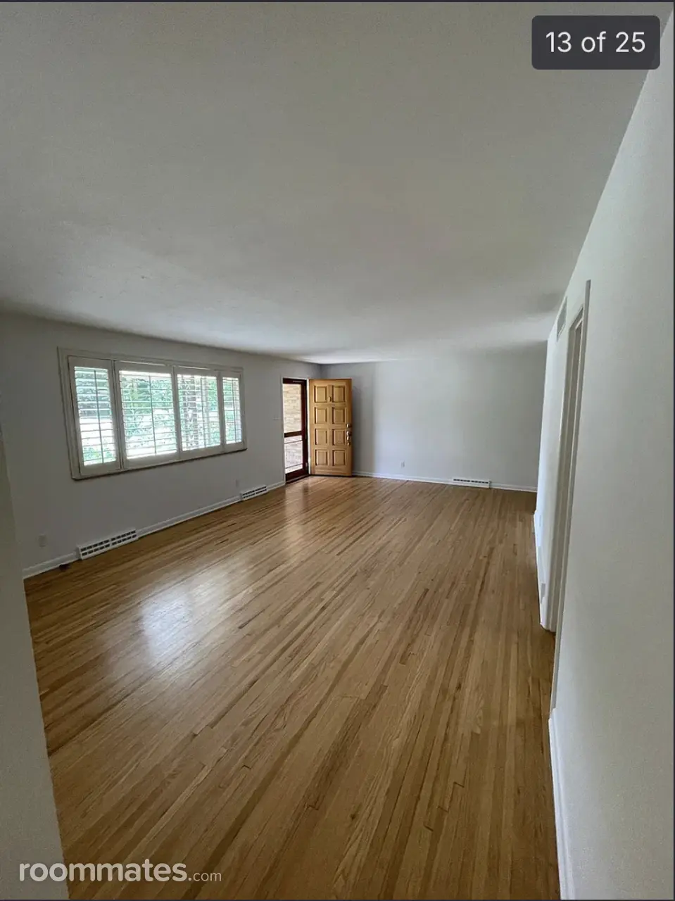 Profile photo 7 of 11