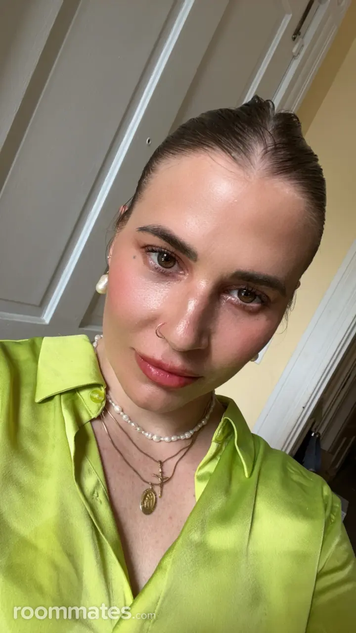 Profile photo 2 of 2