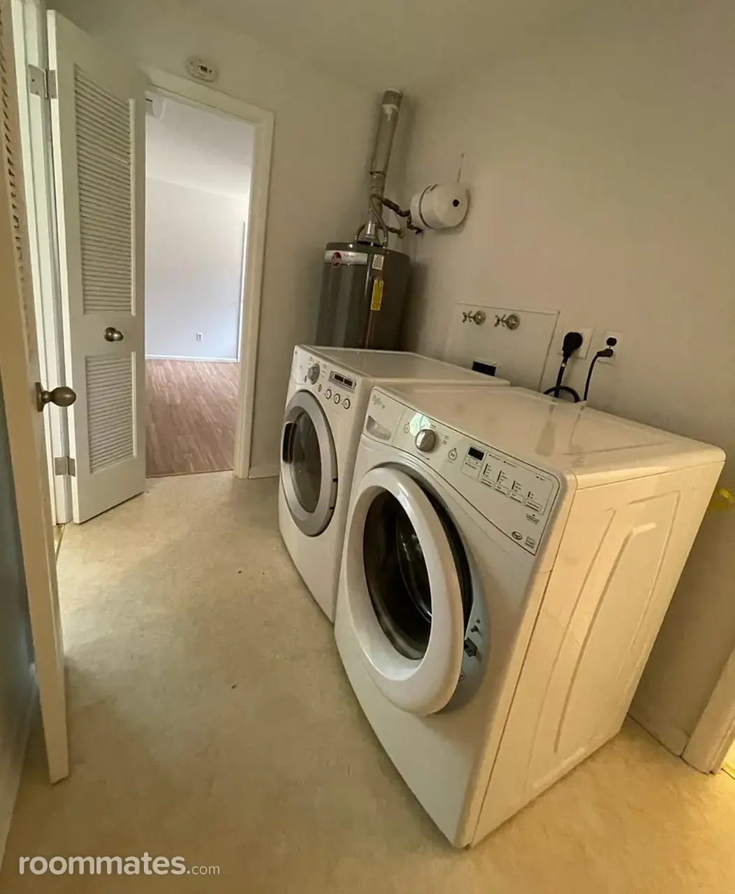 Profile photo 6 of 7