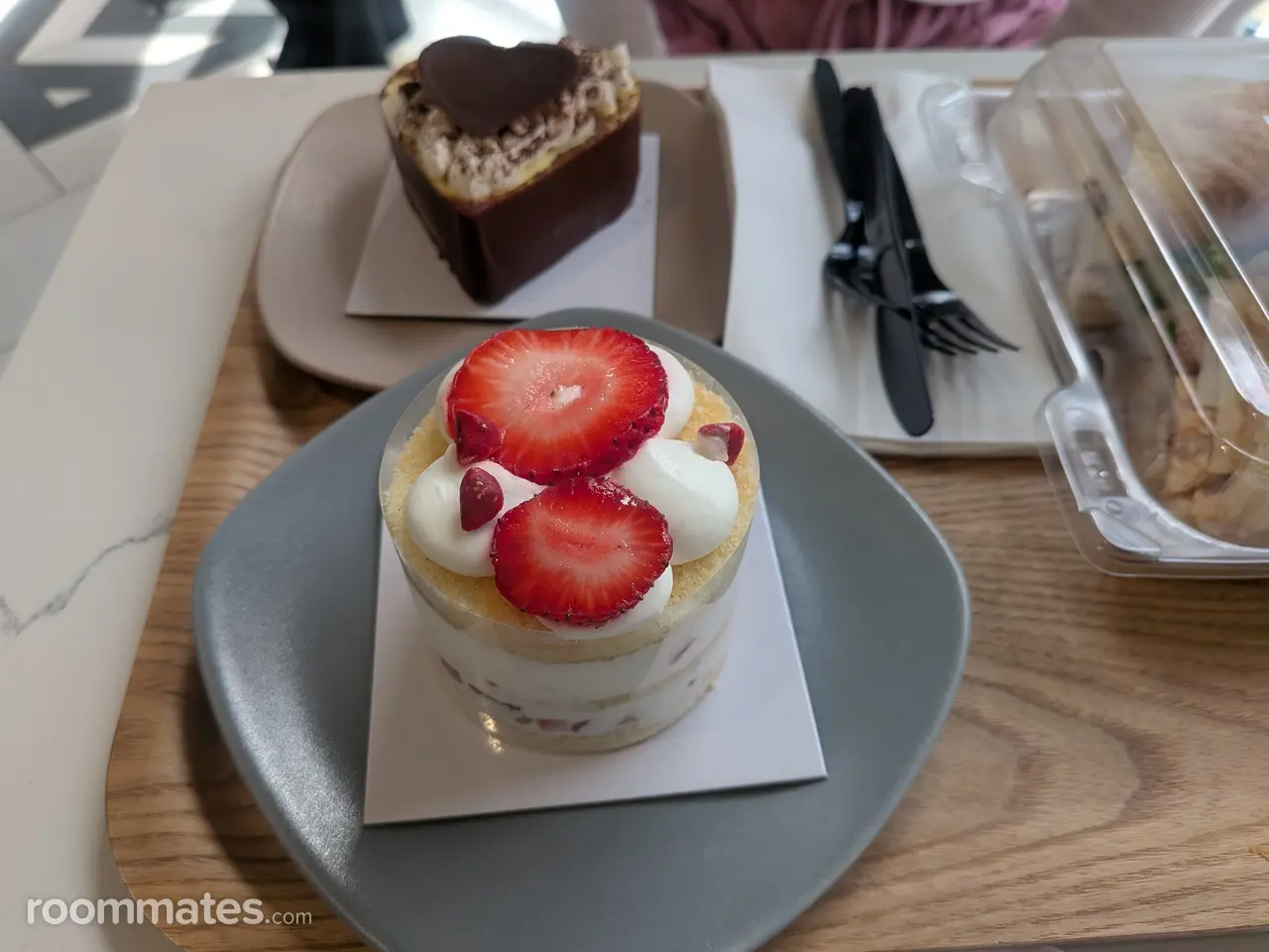 Profile photo 2 of 4