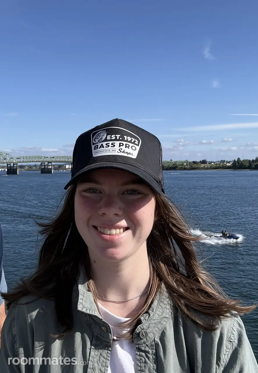 Profile photo 2 of 4