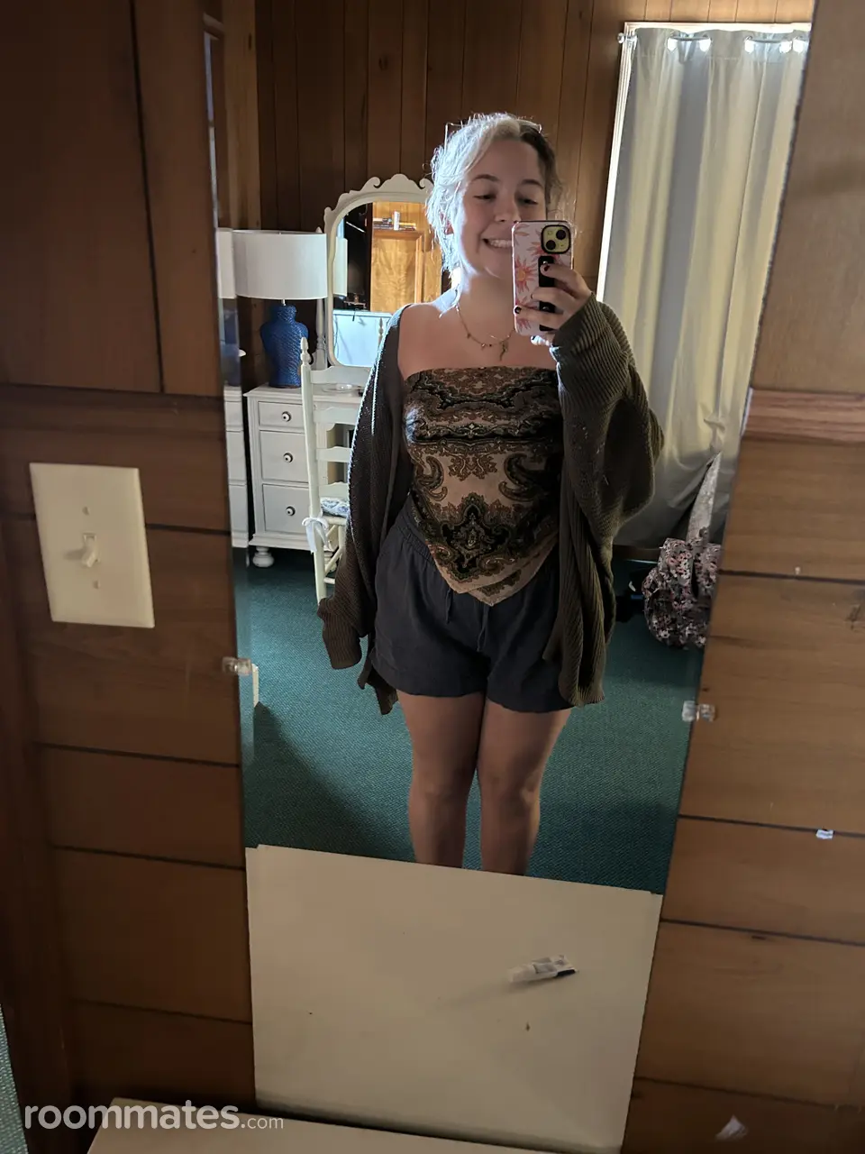 Profile photo 2 of 4