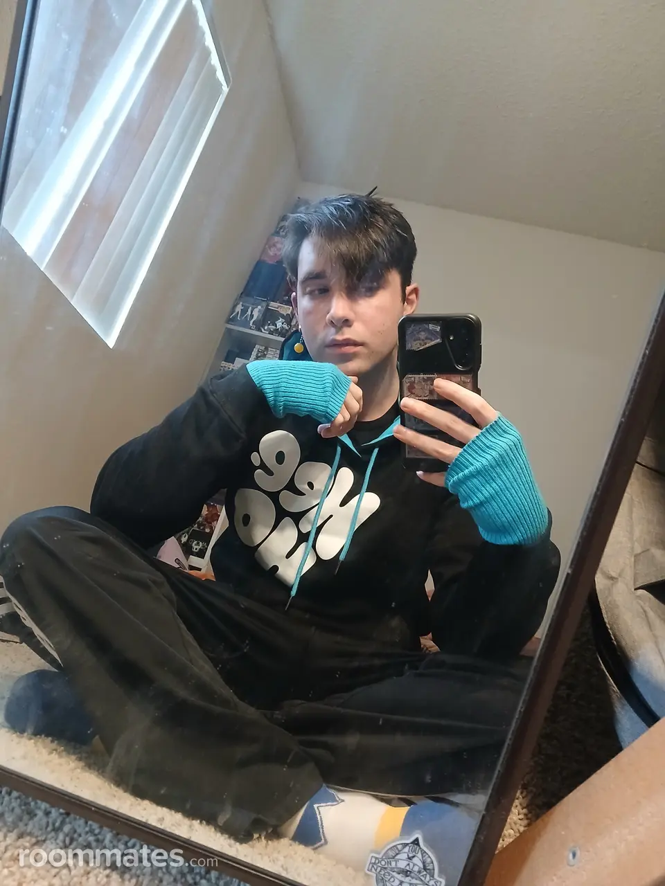 Profile photo 4 of 4