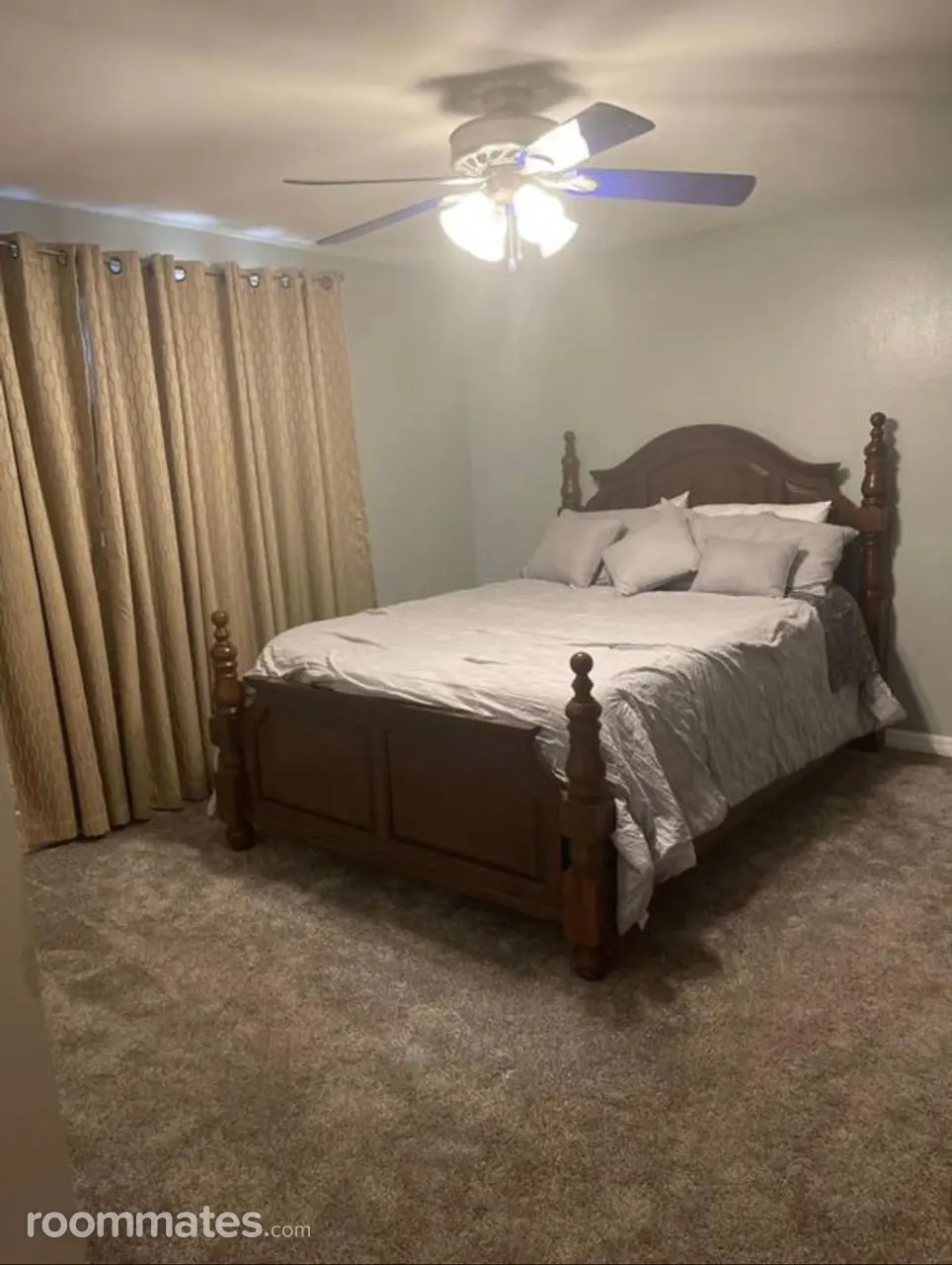 Profile photo 9 of 11