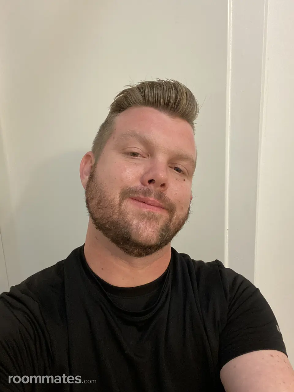 Profile photo 1 of 4