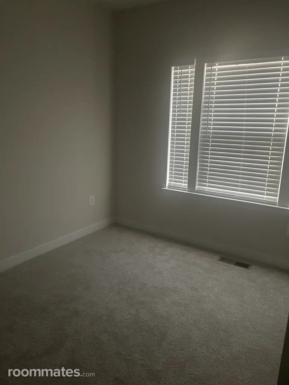 Profile photo 5 of 10