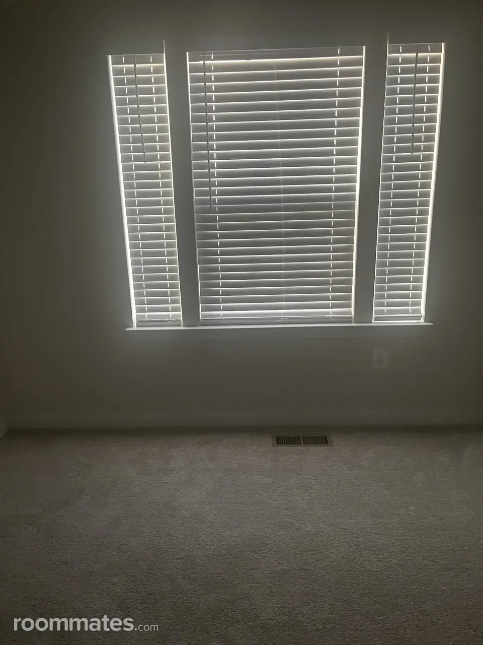 Profile photo 4 of 10