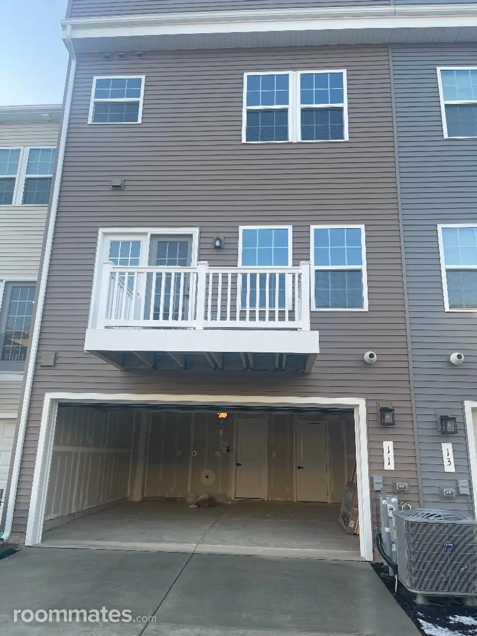 Profile photo 11 of 11