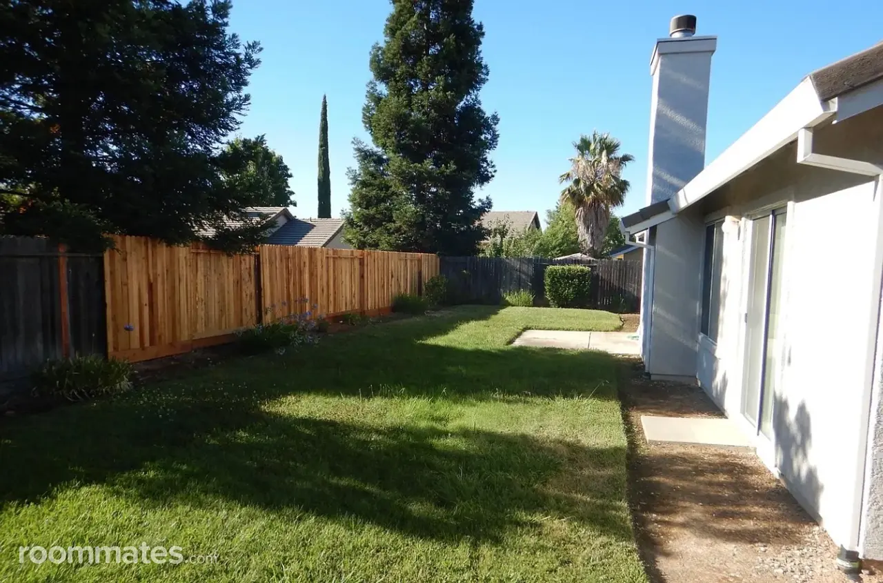 Profile photo 2 of 5