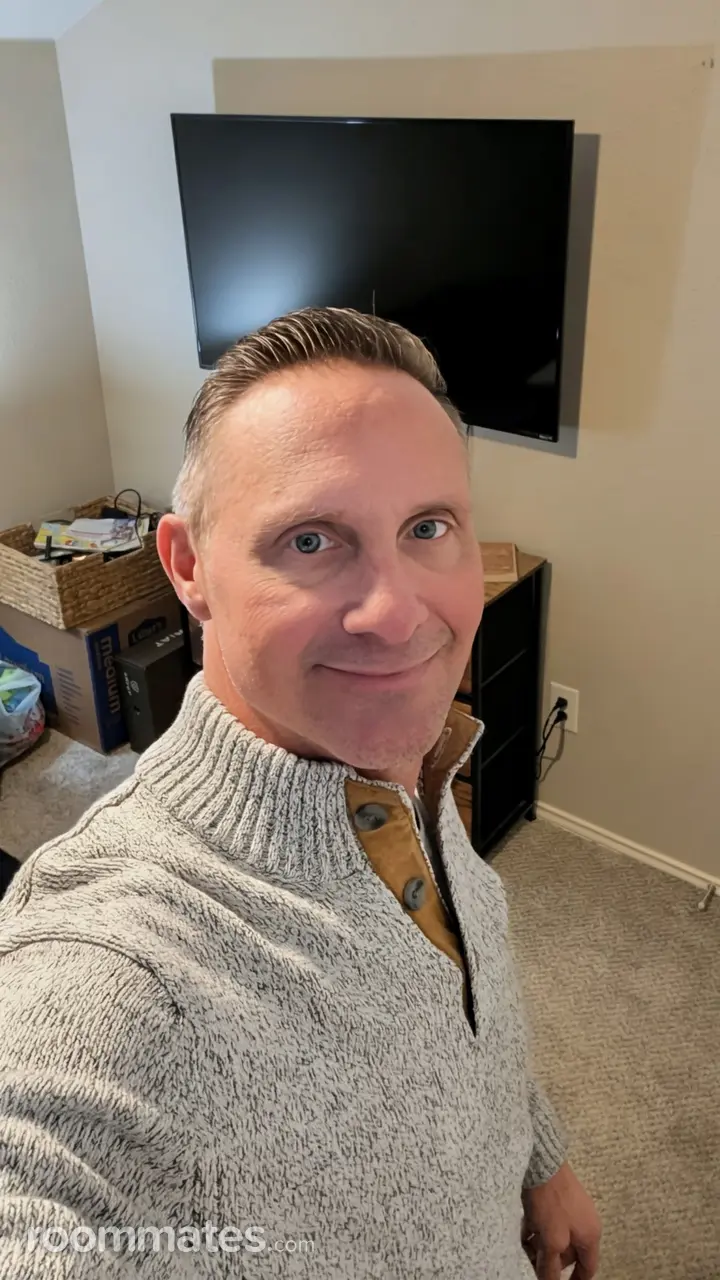 Profile photo 2 of 4