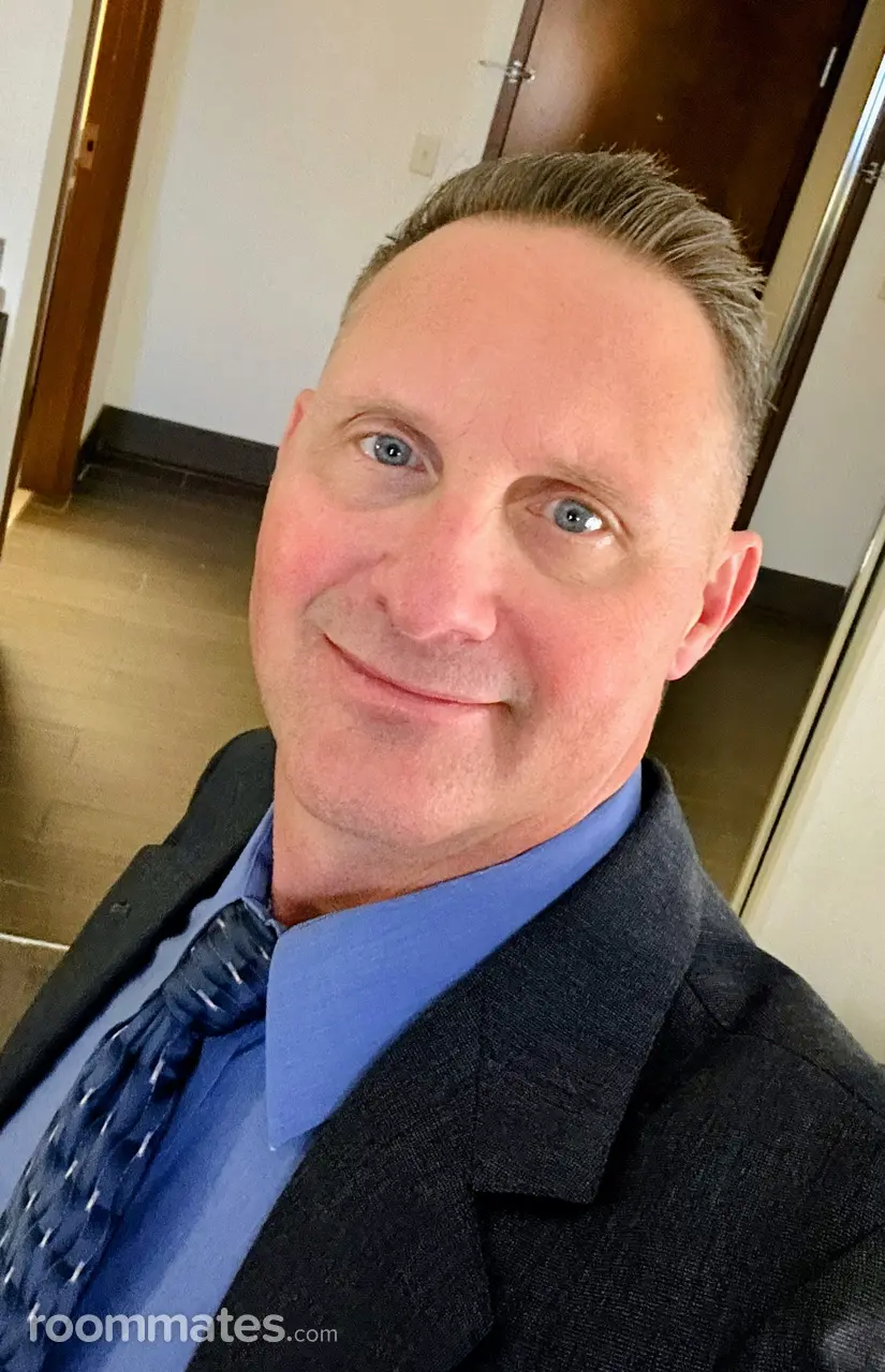 Profile photo 3 of 4