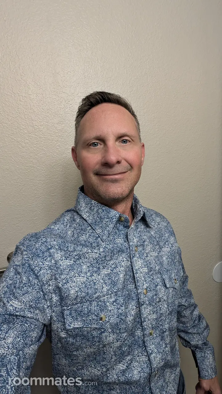 Profile photo 1 of 4