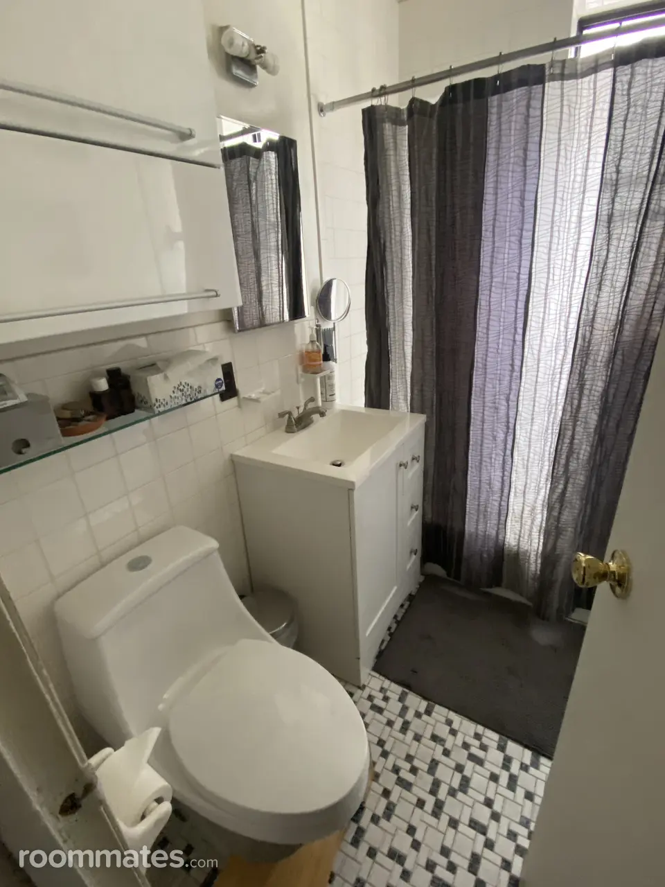 Profile photo 8 of 9