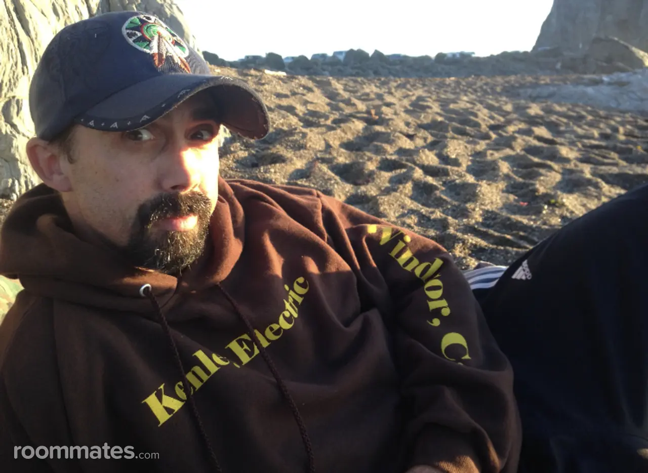 Profile photo 1 of 1