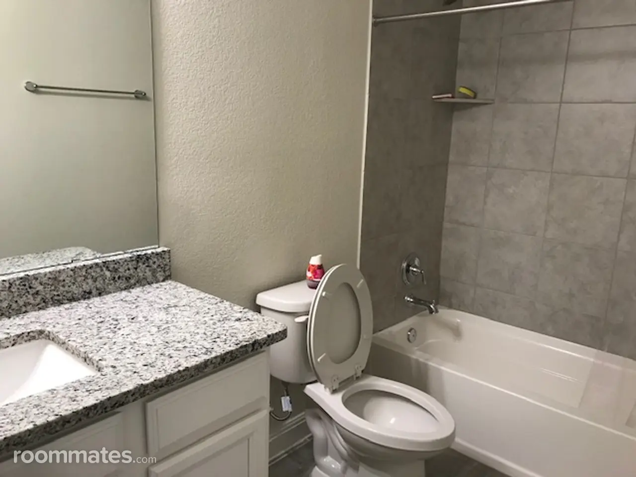 Profile photo 1 of 4