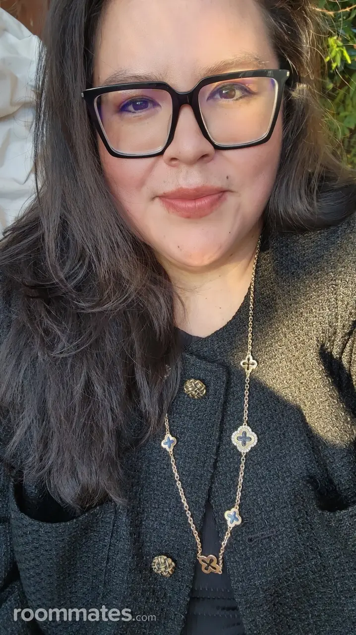 Profile photo 3 of 4