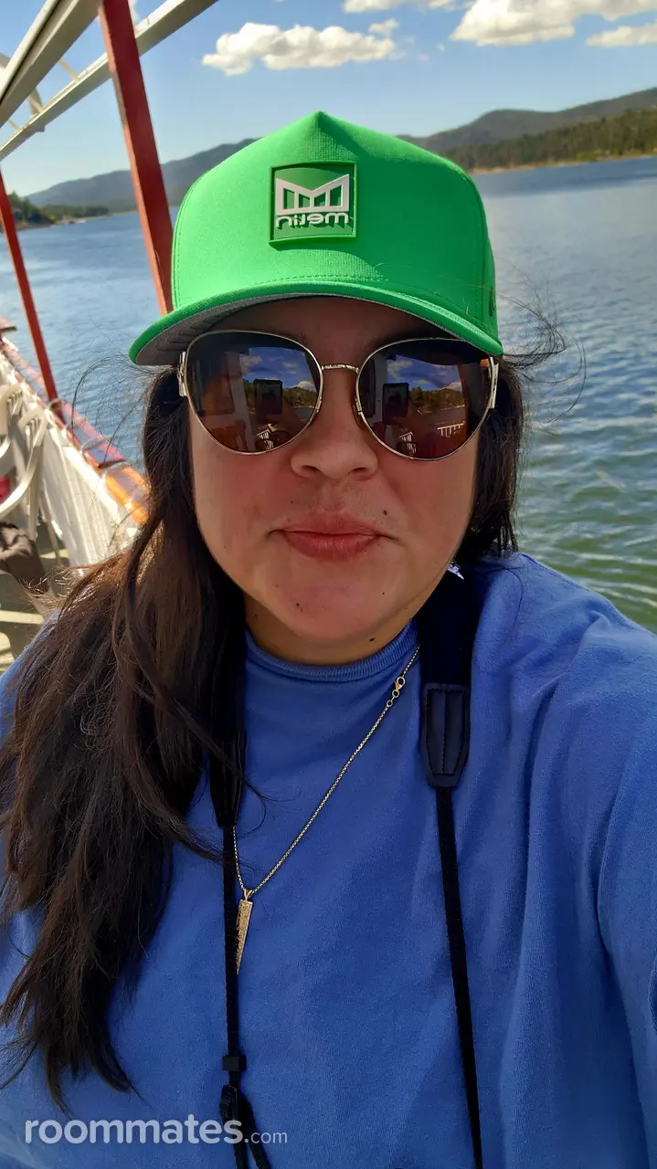 Profile photo 2 of 4