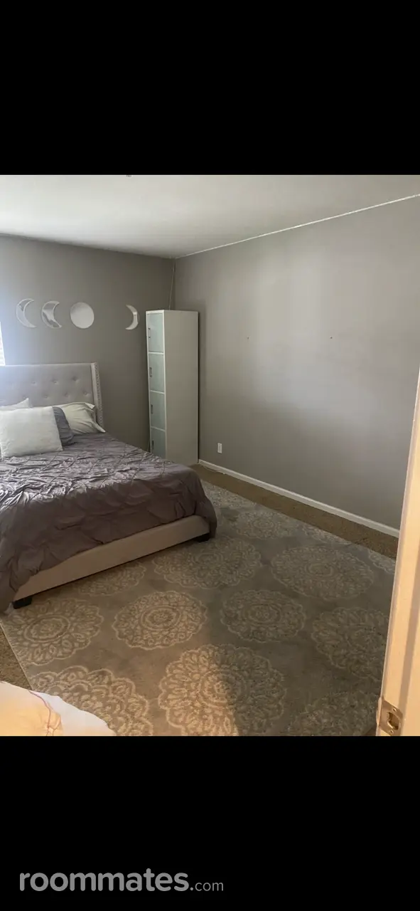 Profile photo 2 of 5